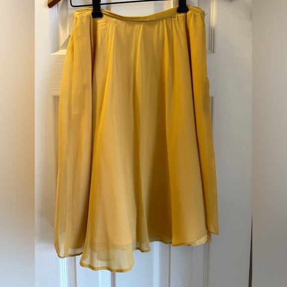Dagg & Stacey yellow silk skirt (size 4) - Picture 7 of 7